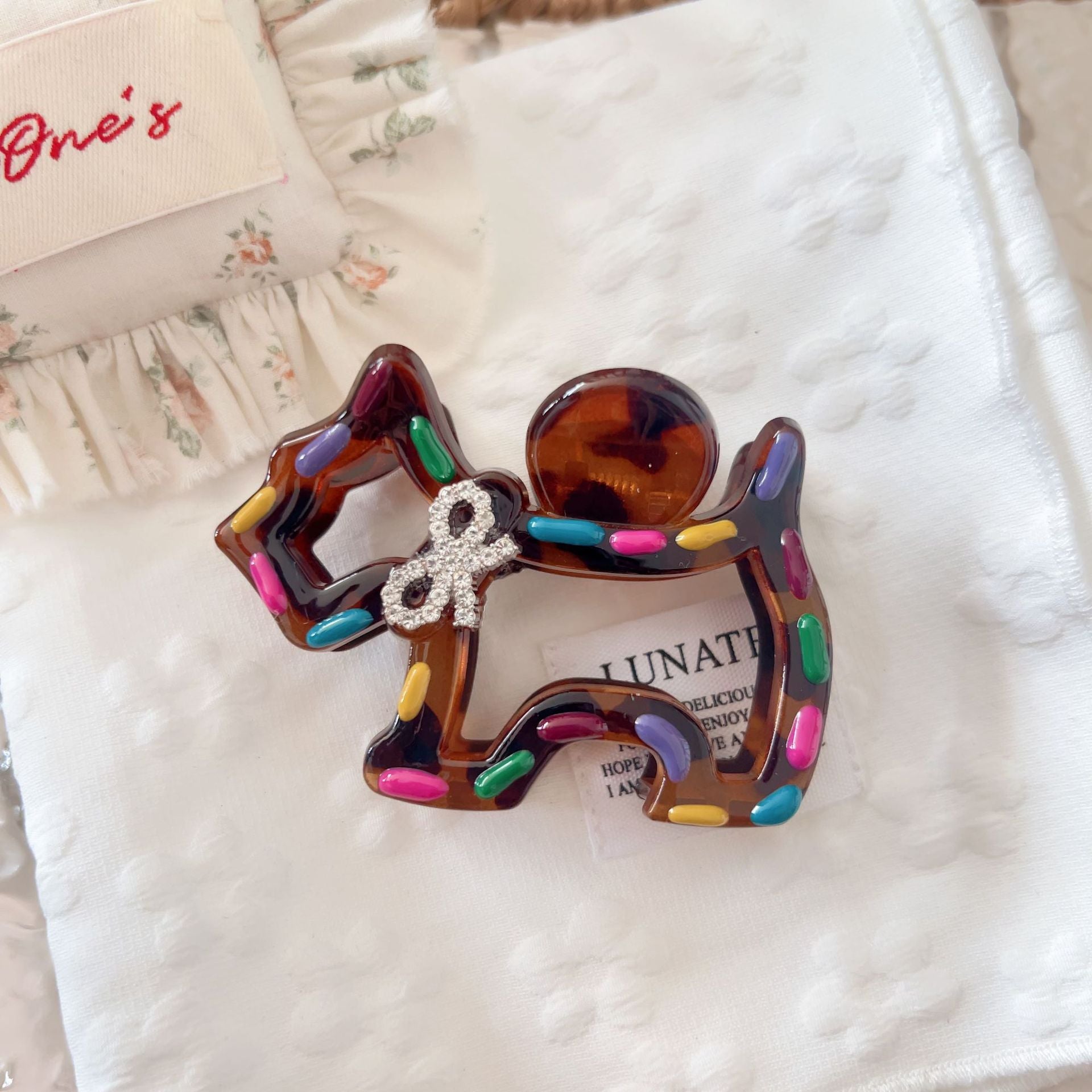 Rainbow Drops - Dog-shaped Mini Hair Claw Clip